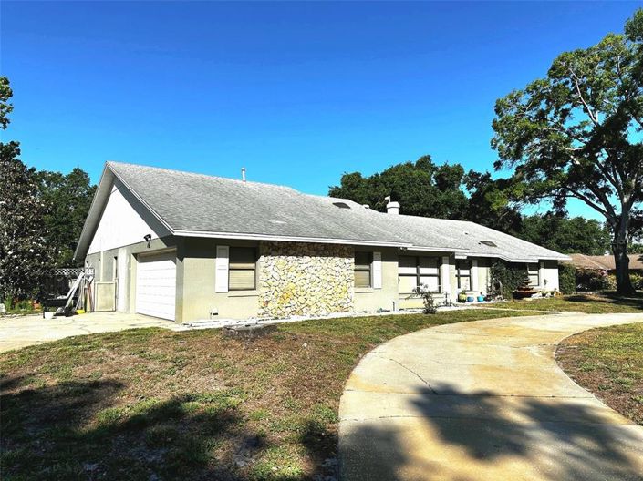 Image No.5-4 Bed Property for sale