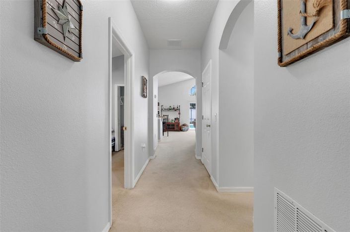 Image No.8-4 Bed Property for sale