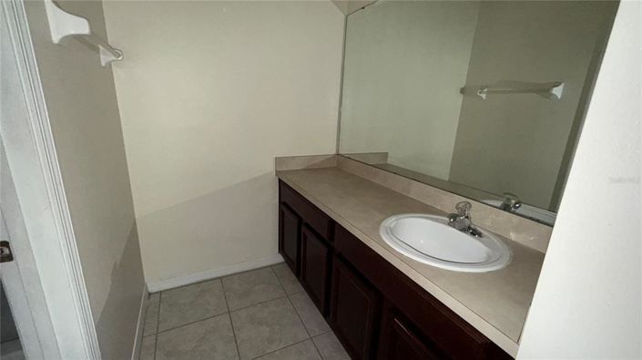 Image No.36-4 Bed Property for sale