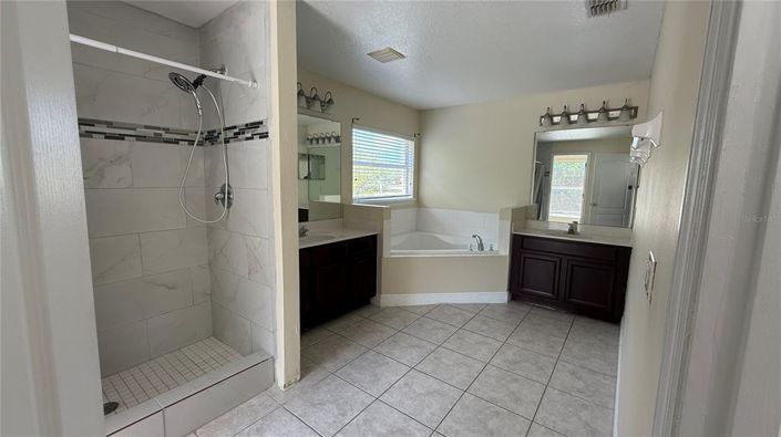 Image No.49-Propriété de 4 chambres à vendre à Kissimmee