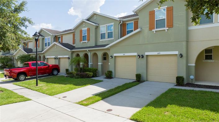 Image No.1-4 Bed Townhouse for sale