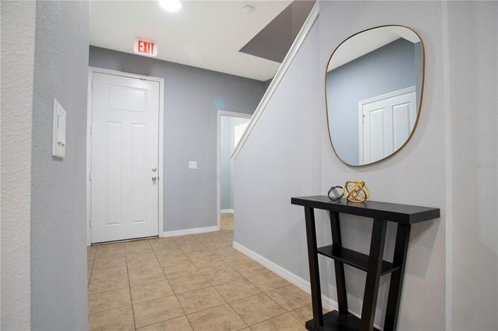 Image No.16-4 Bed Townhouse for sale