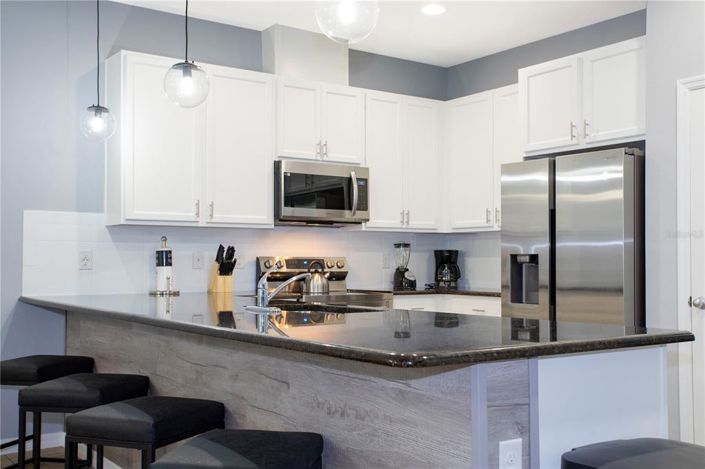 Image No.19-4 Bed Townhouse for sale