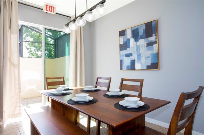 Image No.37-4 Bed Townhouse for sale