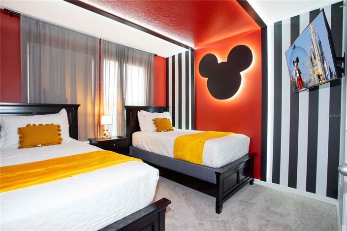 Image No.55-4 Bed Townhouse for sale