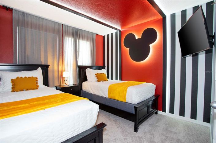 Image No.56-4 Bed Townhouse for sale