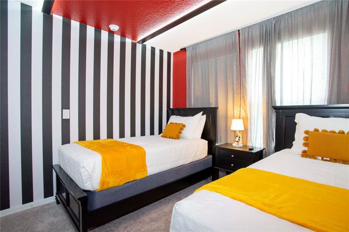 Image No.61-4 Bed Townhouse for sale