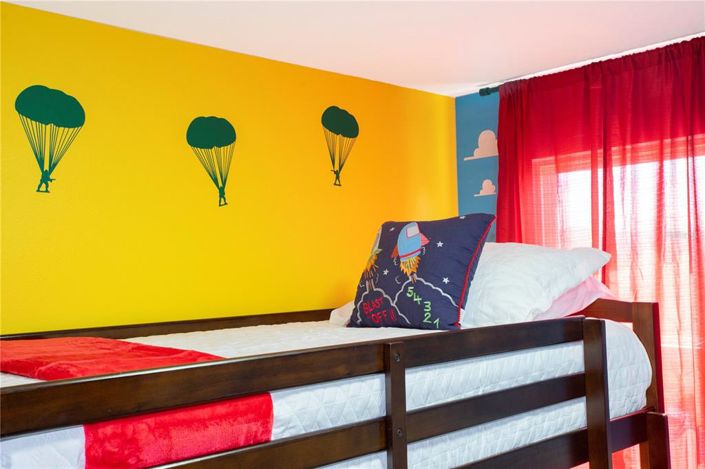 Image No.72-4 Bed Townhouse for sale