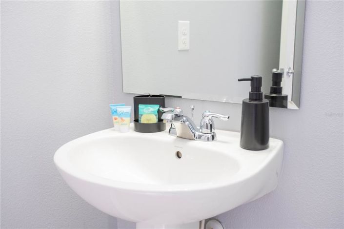 Image No.80-4 Bed Townhouse for sale