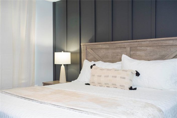 Image No.82-4 Bed Townhouse for sale