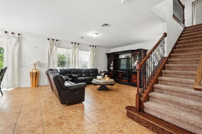 Image No.10-Propriété de 5 chambres à vendre à Kissimmee