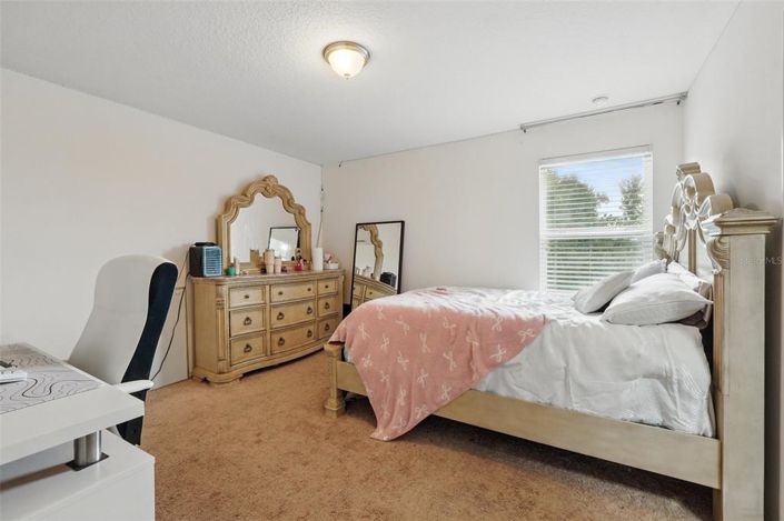 Image No.43-5 Bed Property for sale