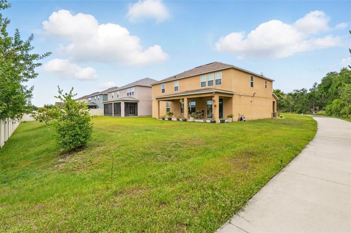 Image No.46-5 Bed Property for sale