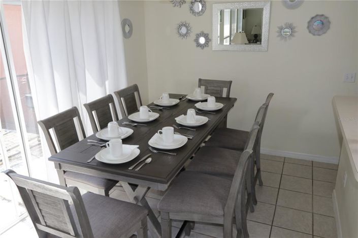 Image No.11-4 Bed Townhouse for sale