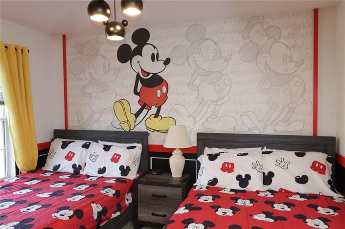 Image No.20-4 Bed Townhouse for sale