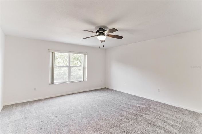 Image No.22-5 Bed Property for sale