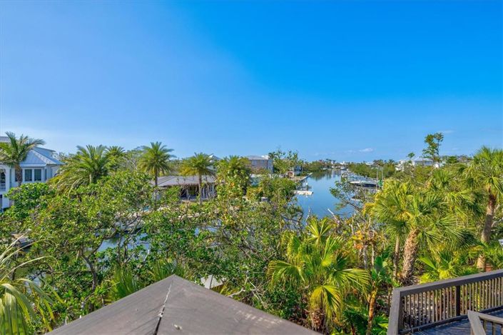 Image No.31-3 Bed Property for sale