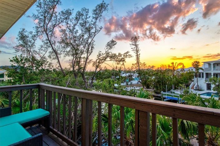 Image No.32-3 Bed Property for sale