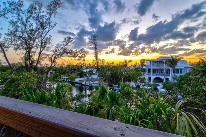 Image No.50-3 Bed Property for sale