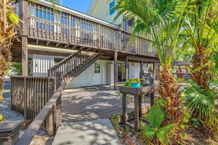 Image No.76-3 Bed Property for sale