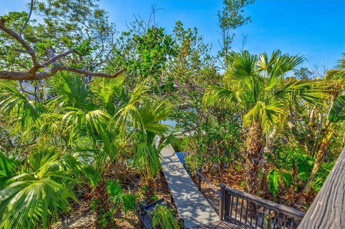 Image No.97-3 Bed Property for sale