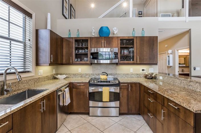 Image No.13-3 Bed Property for sale