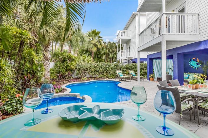 Image No.3-Propriété de 3 chambres à vendre à Holmes Beach