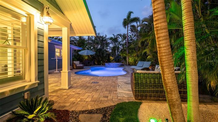 Image No.72-3 Bed Property for sale