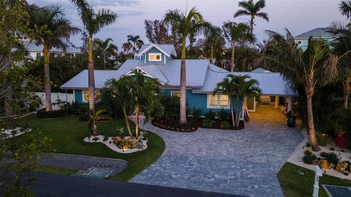 Image No.83-3 Bed Property for sale