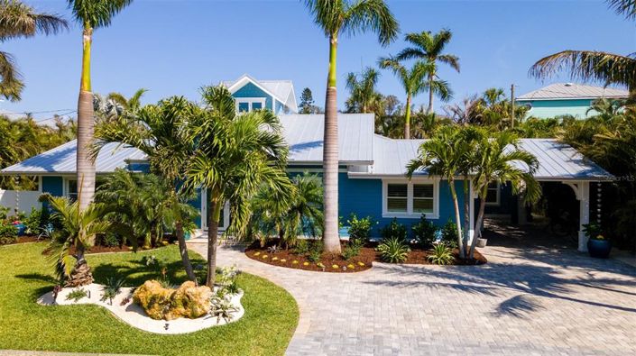 Image No.90-3 Bed Property for sale