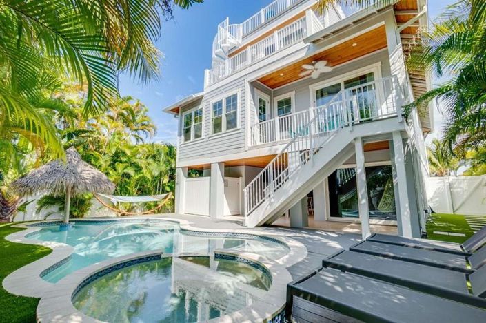 Image No.2-Propriété de 4 chambres à vendre à Holmes Beach