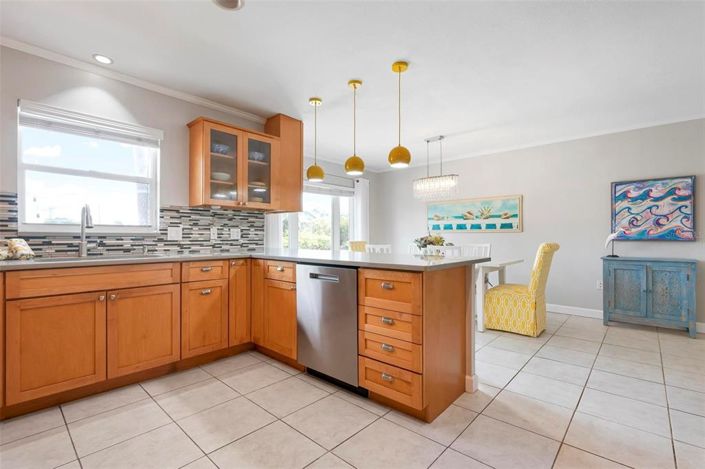 Image No.18-4 Bed Property for sale