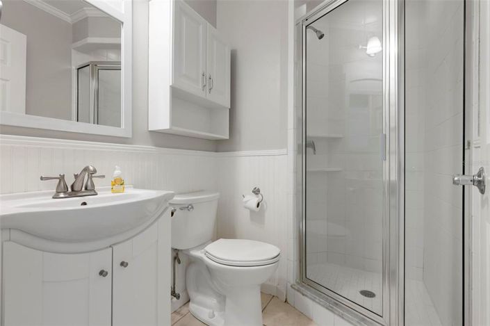 Image No.30-4 Bed Property for sale