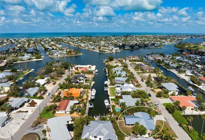 Image No.50-4 Bed Property for sale