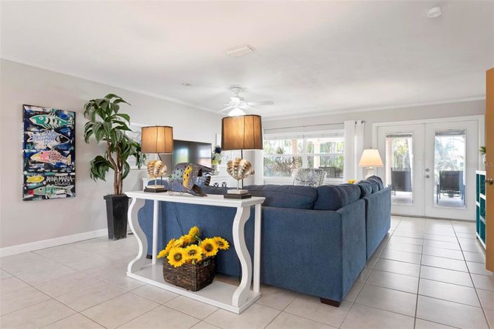 Image No.9-4 Bed Property for sale