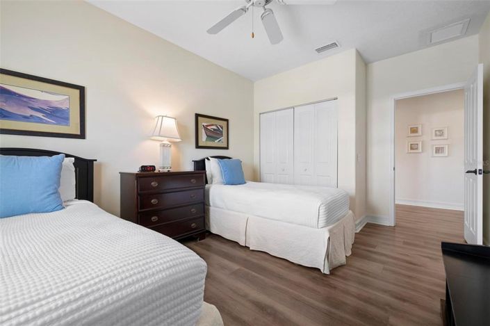 Image No.37-3 Bed Property for sale