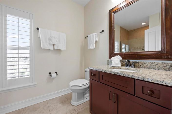 Image No.39-3 Bed Property for sale