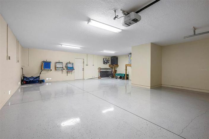 Image No.53-3 Bed Property for sale