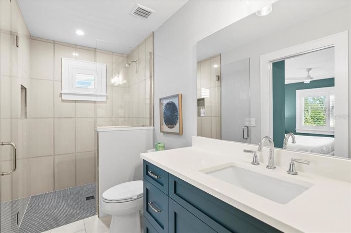 Image No.20-Propriété de 4 chambres à vendre à Holmes Beach