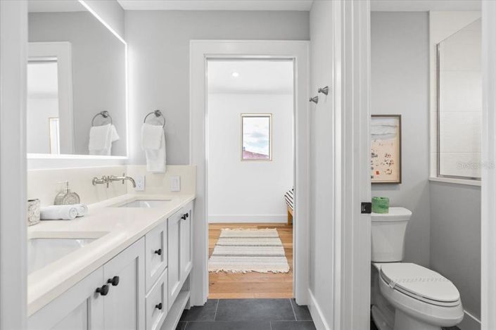 Image No.27-Propriété de 4 chambres à vendre à Holmes Beach