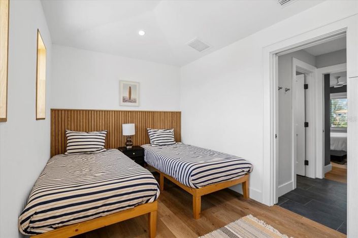 Image No.29-Propriété de 4 chambres à vendre à Holmes Beach