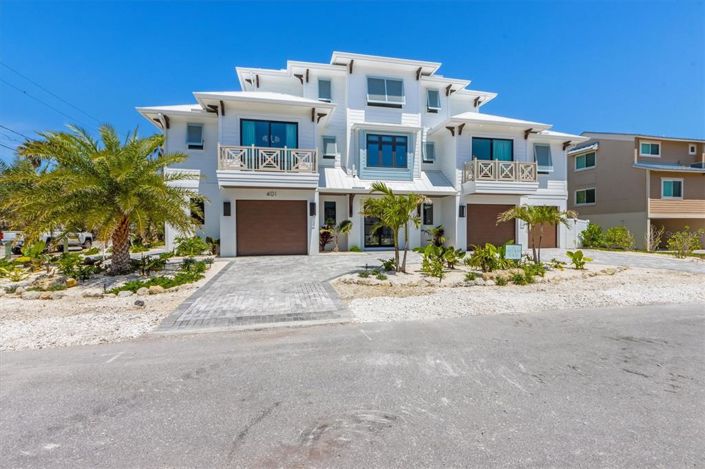 Image No.2-Propriété de 4 chambres à vendre à Holmes Beach