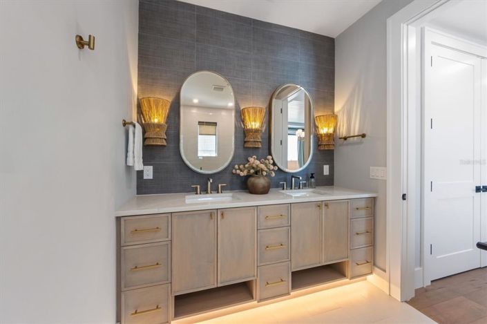 Image No.33-Propriété de 4 chambres à vendre à Holmes Beach