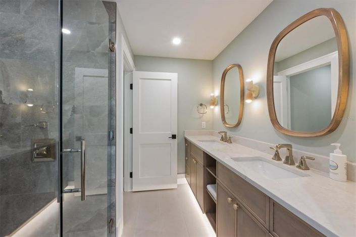 Image No.51-Propriété de 4 chambres à vendre à Holmes Beach