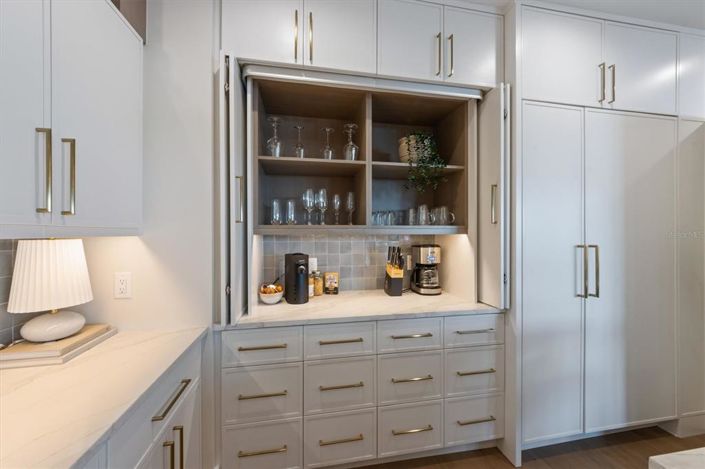 Image No.9-Propriété de 4 chambres à vendre à Holmes Beach