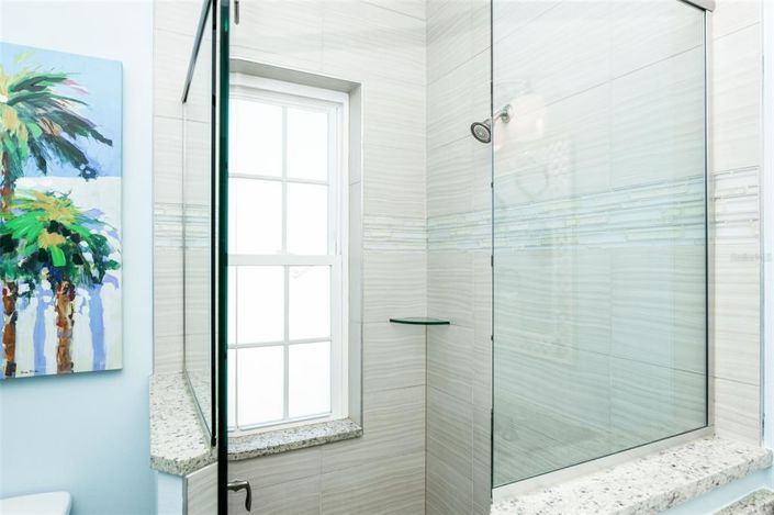 Image No.45-Propriété de 6 chambres à vendre à Holmes Beach