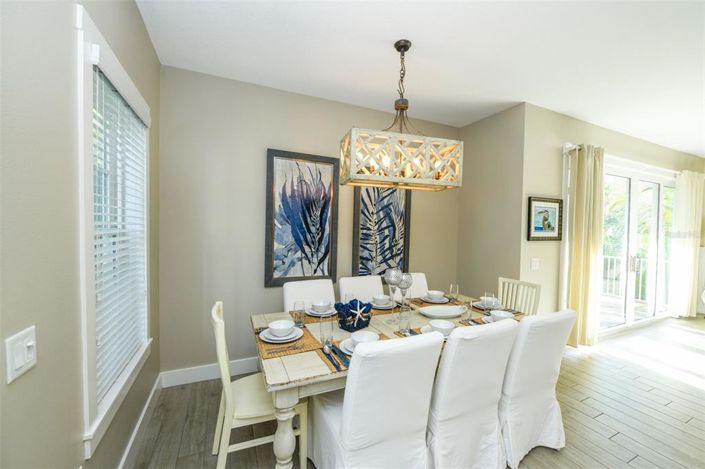 Image No.56-Propriété de 6 chambres à vendre à Holmes Beach