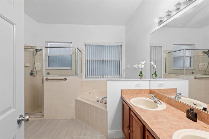 Image No.12-Propriété de 4 chambres à vendre à Kissimmee