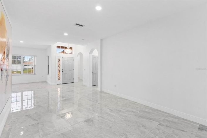 Image No.17-Propriété de 4 chambres à vendre à Kissimmee