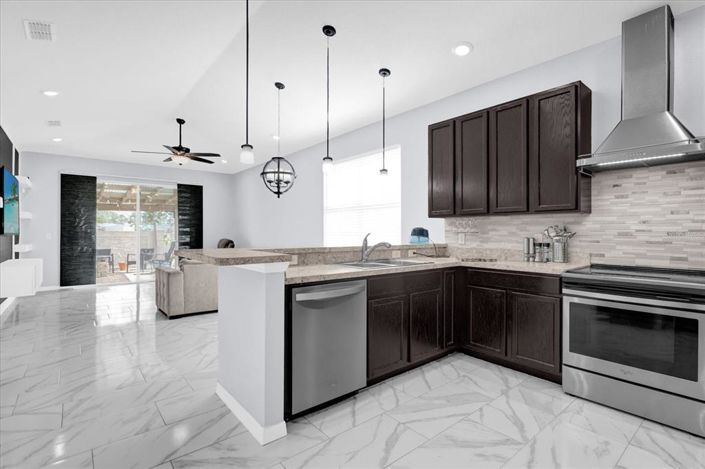 Image No.14-Propriété de 4 chambres à vendre à Kissimmee